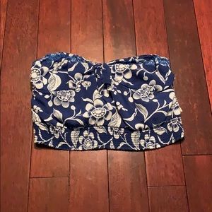 Hollister paisley floral crop top (Size M)
